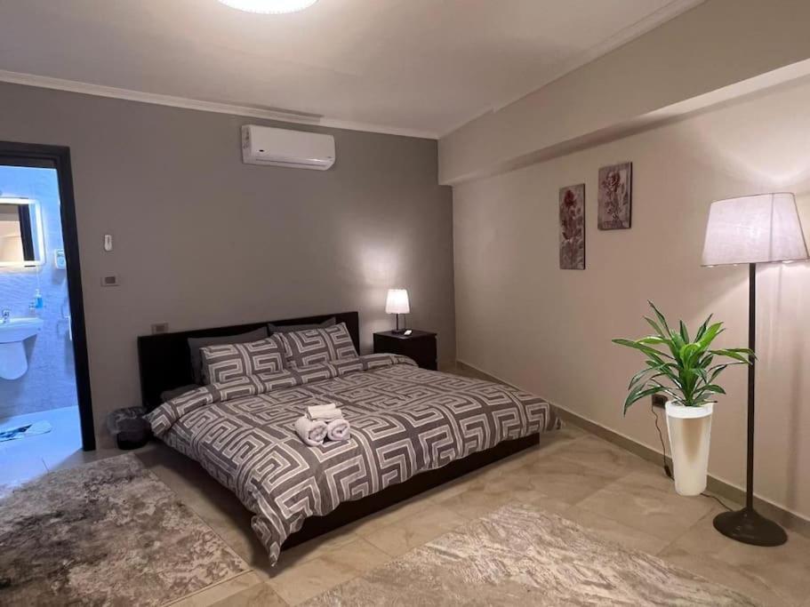 Luxurious Kairo